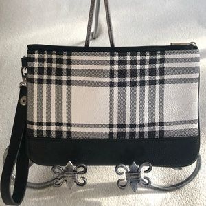 Thirty-One Buffalo Plaid Wristlet